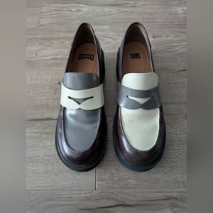 Camper Women Men Two-Tone Loafers - Brown and Cream